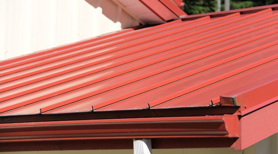 Roof Gutter Cleaning in Lebanon, ME